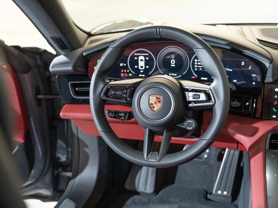 2026 Porsche Taycan 4S - Image 27 of 29