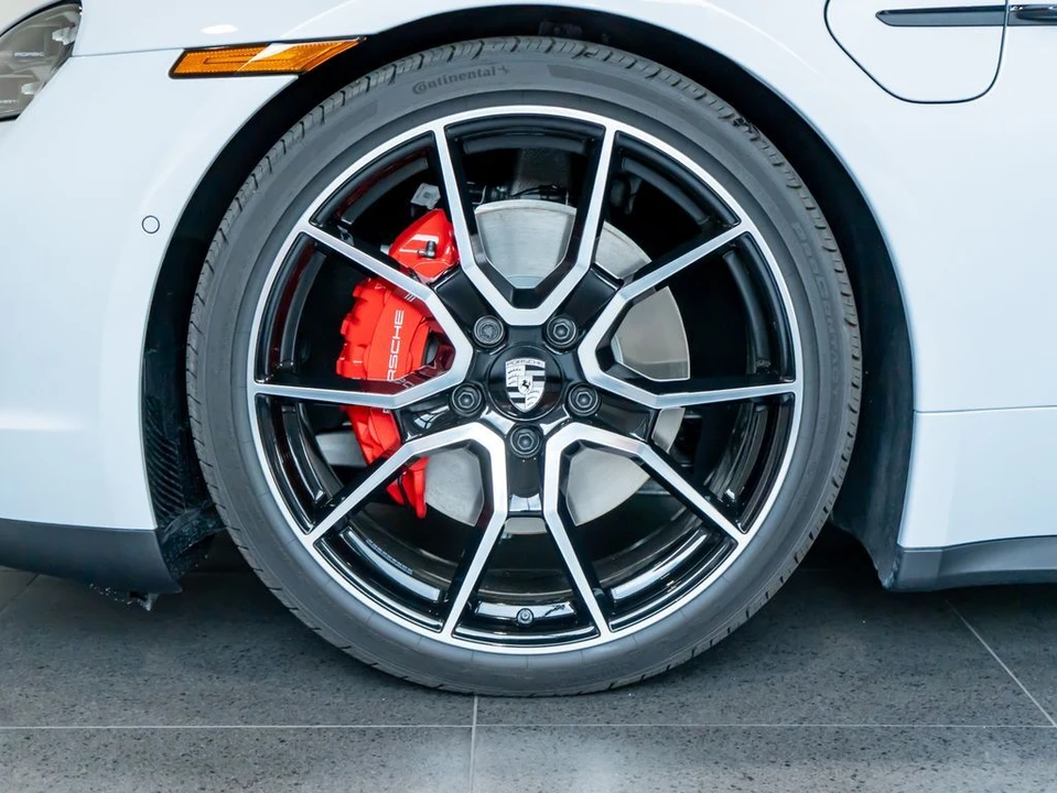 2026 Porsche Taycan 4S - Image 12 of 31