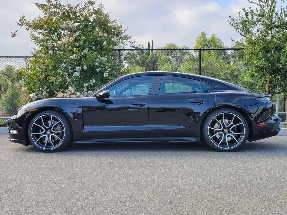 2026 Porsche Taycan - Image 2 of 7
