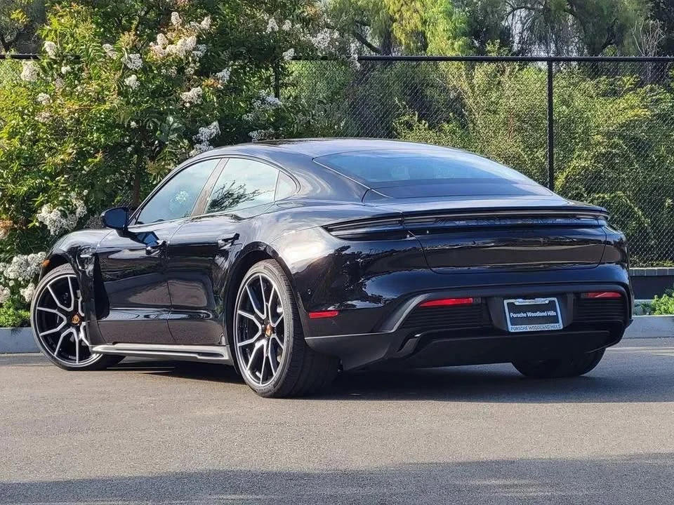 2026 Porsche Taycan - Image 3 of 7