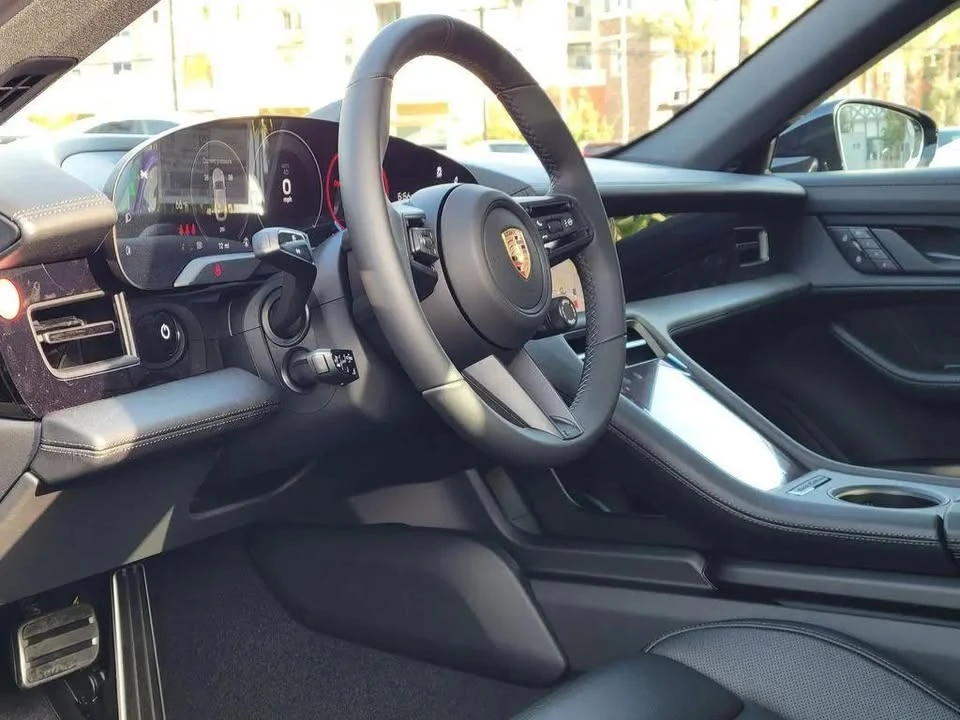 2026 Porsche Taycan - Image 4 of 7