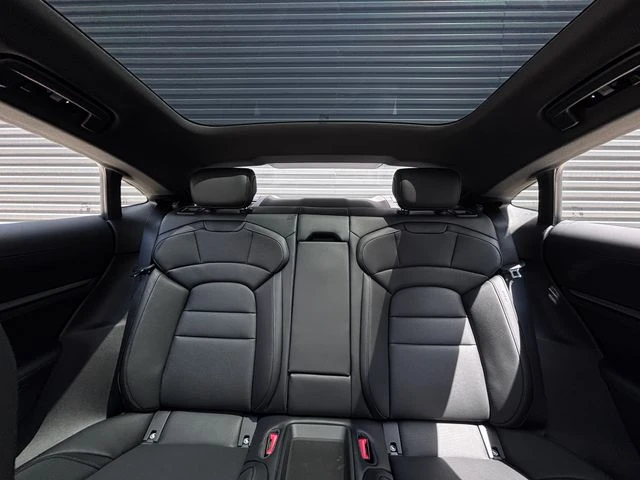 2026 Porsche Taycan - Image 27 of 31
