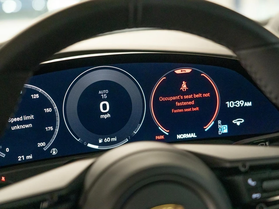 2026 Porsche Taycan - Image 19 of 29