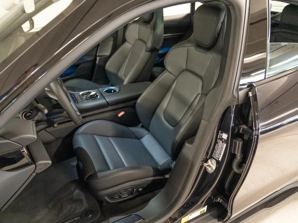 2026 Porsche Taycan - Image 5 of 29