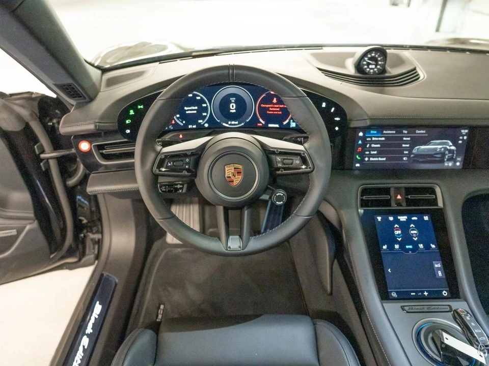 2026 Porsche Taycan - Image 28 of 29