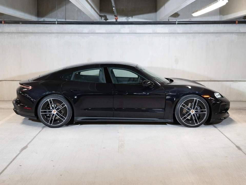 2026 Porsche Taycan - Image 7 of 29