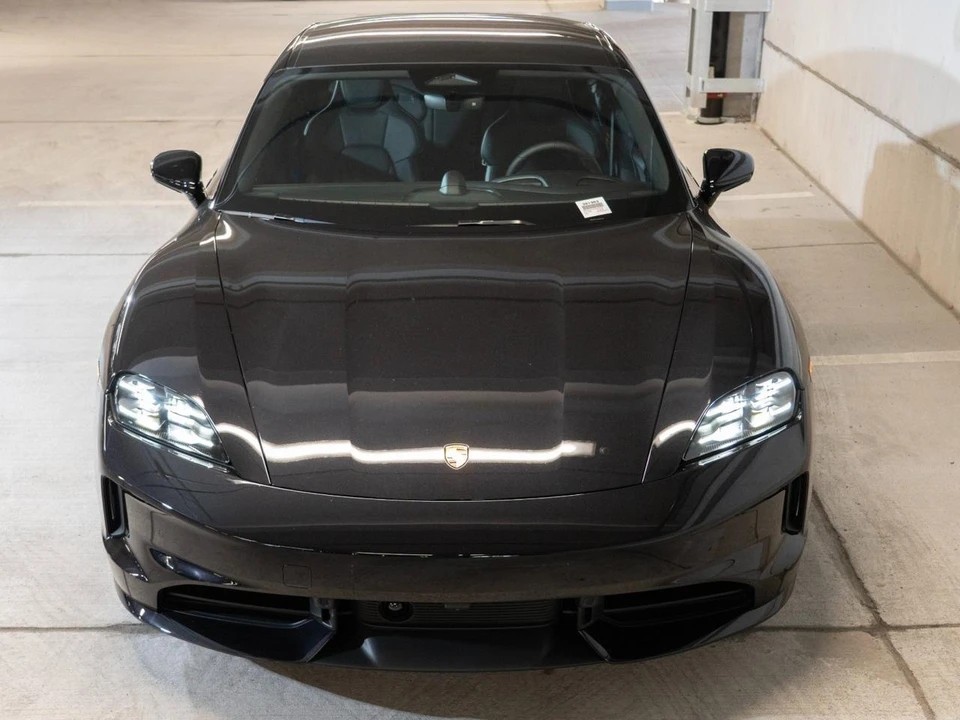 2026 Porsche Taycan - Image 10 of 29