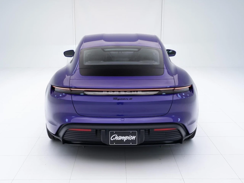 2026 Porsche Taycan - Image 10 of 31