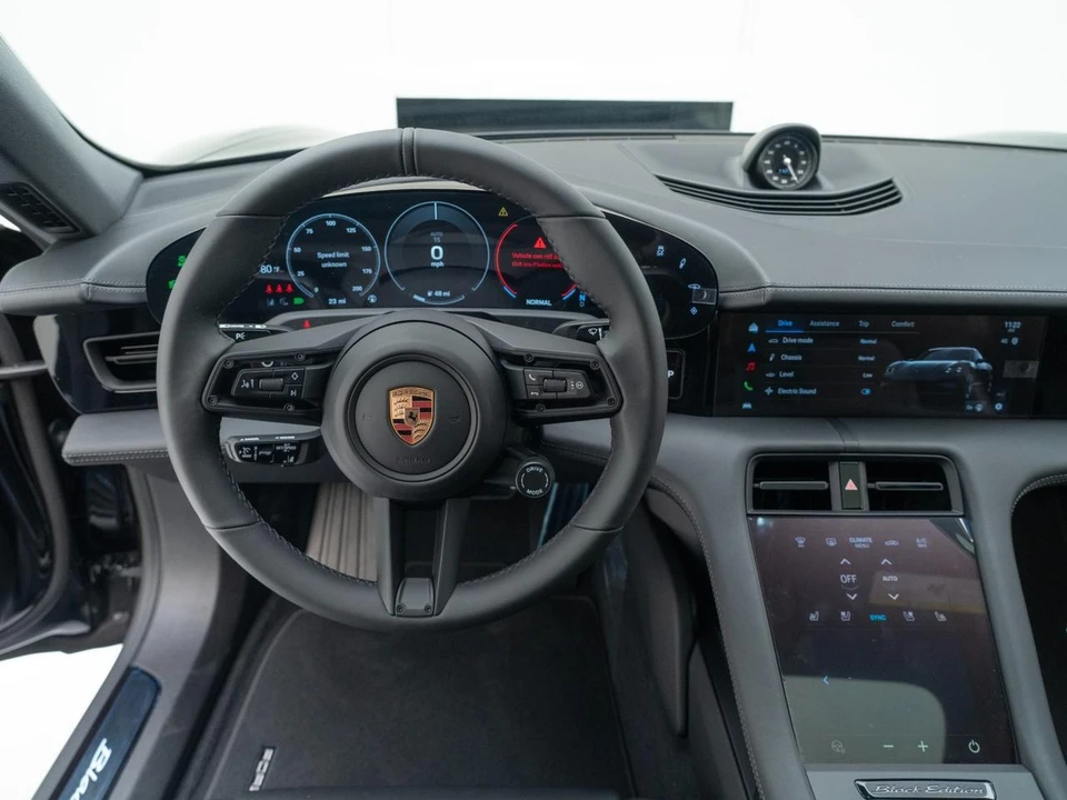 2026 Porsche Taycan - Image 31 of 31