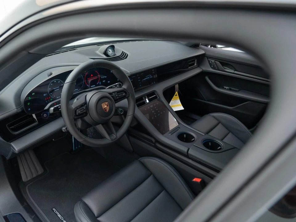 2026 Porsche Taycan - Image 4 of 31