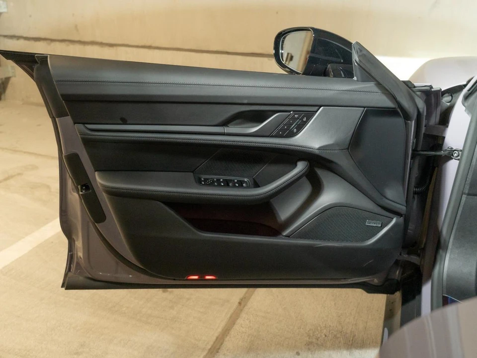 2026 Porsche Taycan - Image 23 of 29