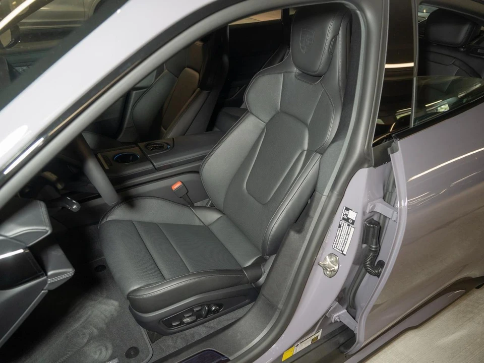 2026 Porsche Taycan - Image 5 of 29