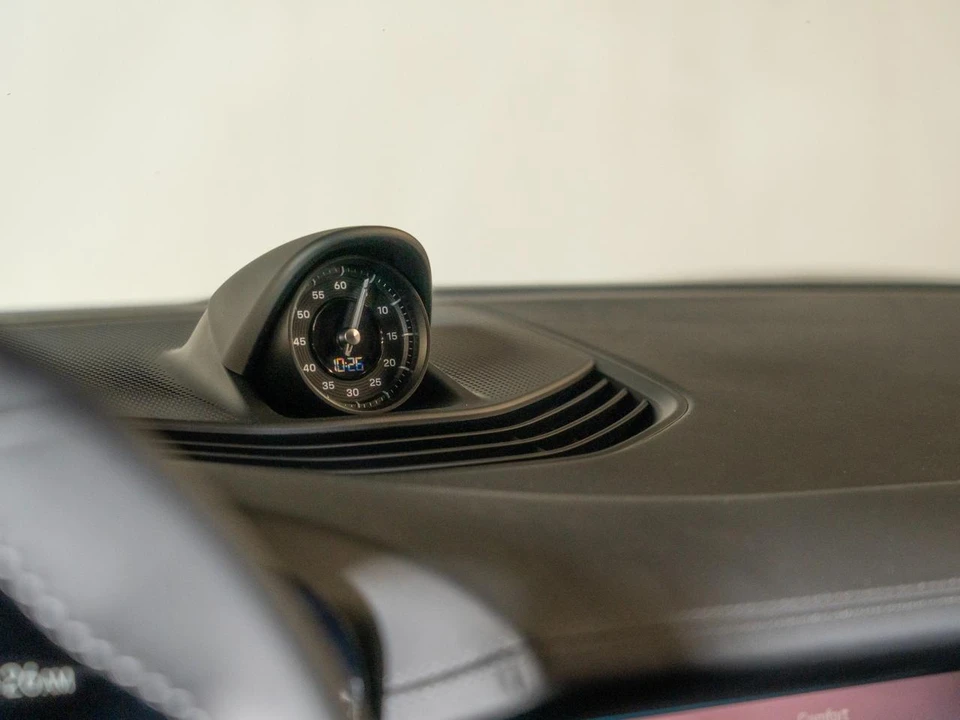 2026 Porsche Taycan - Image 19 of 29