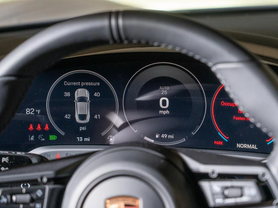 2026 Porsche Taycan - Image 28 of 29