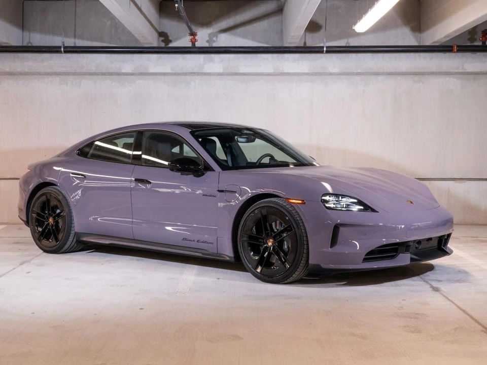 2026 Porsche Taycan - Image 7 of 29