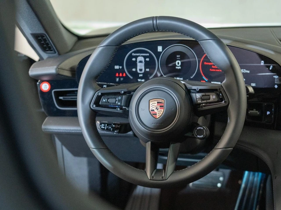 2026 Porsche Taycan - Image 26 of 27