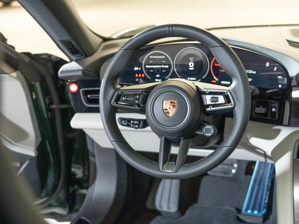 2026 Porsche Taycan - Image 25 of 27