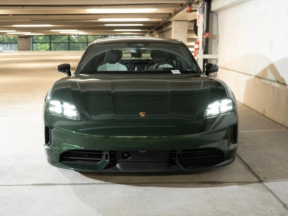 2026 Porsche Taycan - Image 6 of 27