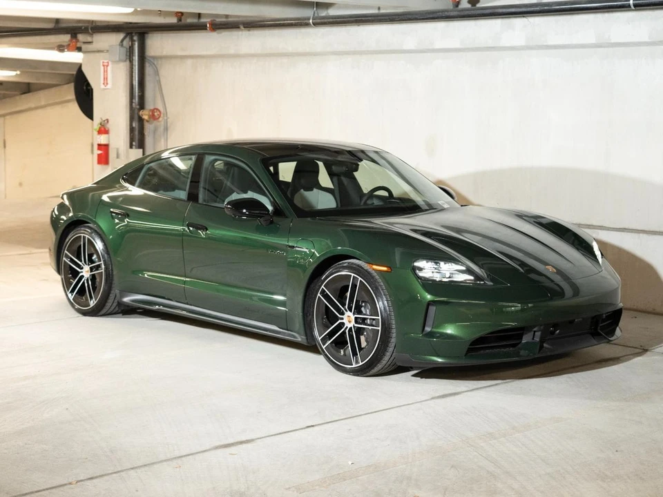 2026 Porsche Taycan - Image 7 of 27