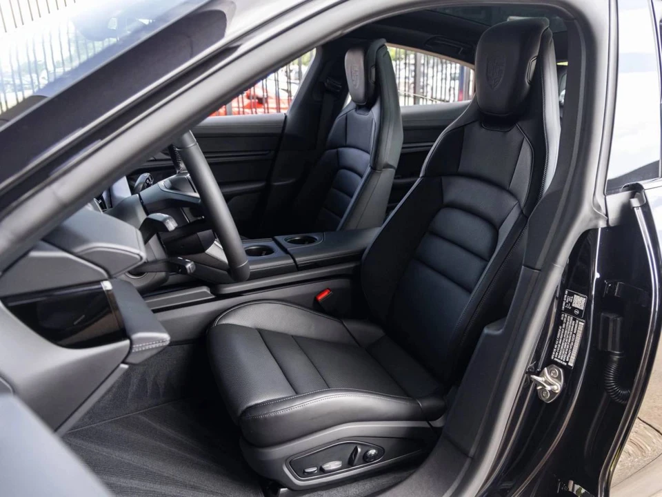 2026 Porsche Taycan - Image 5 of 5
