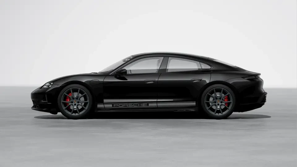 2026 Porsche Taycan GTS - Image 15 of 31