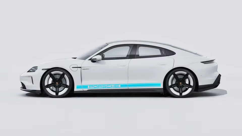 2026 Porsche Taycan GTS - Image 11 of 30