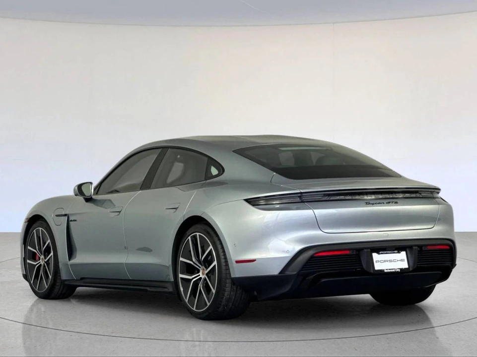 2026 Porsche Taycan GTS - Image 3 of 5