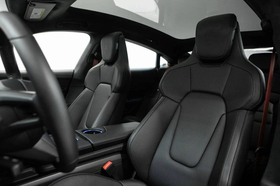 2026 Porsche Taycan GTS - Image 5 of 5