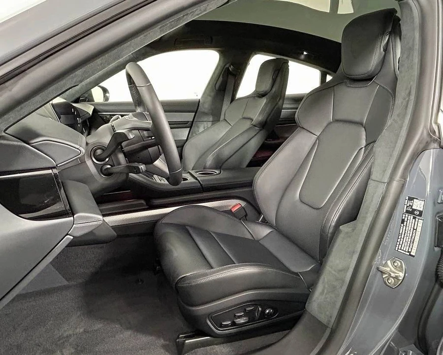 2026 Porsche Taycan GTS - Image 5 of 5