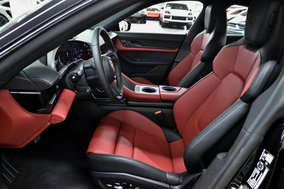 2026 Porsche Taycan - Image 4 of 4