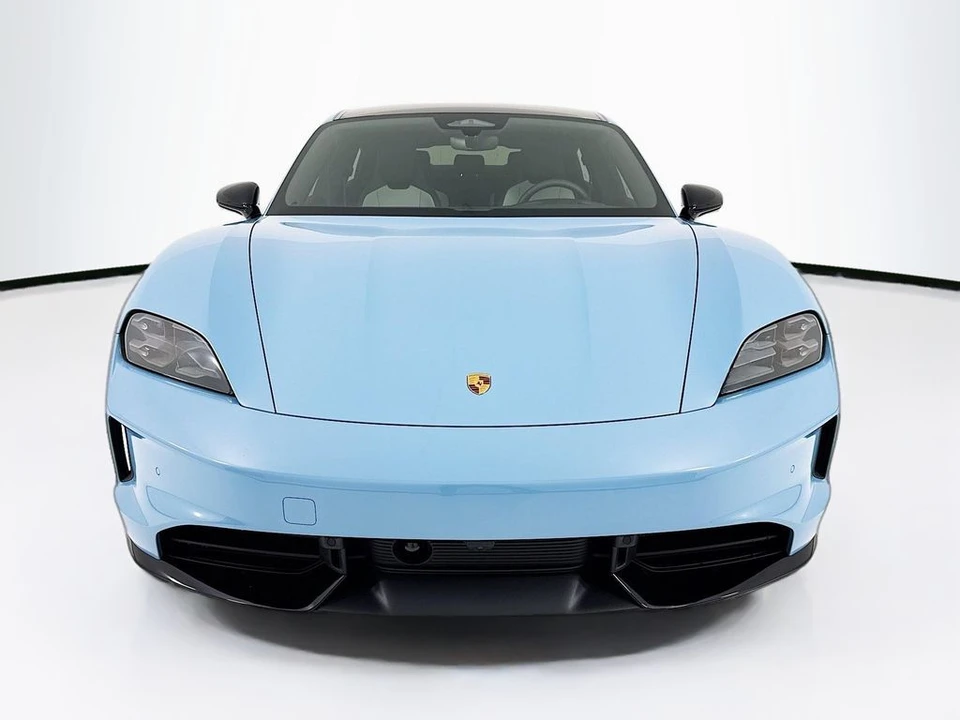 2026 Porsche Taycan - Image 6 of 31