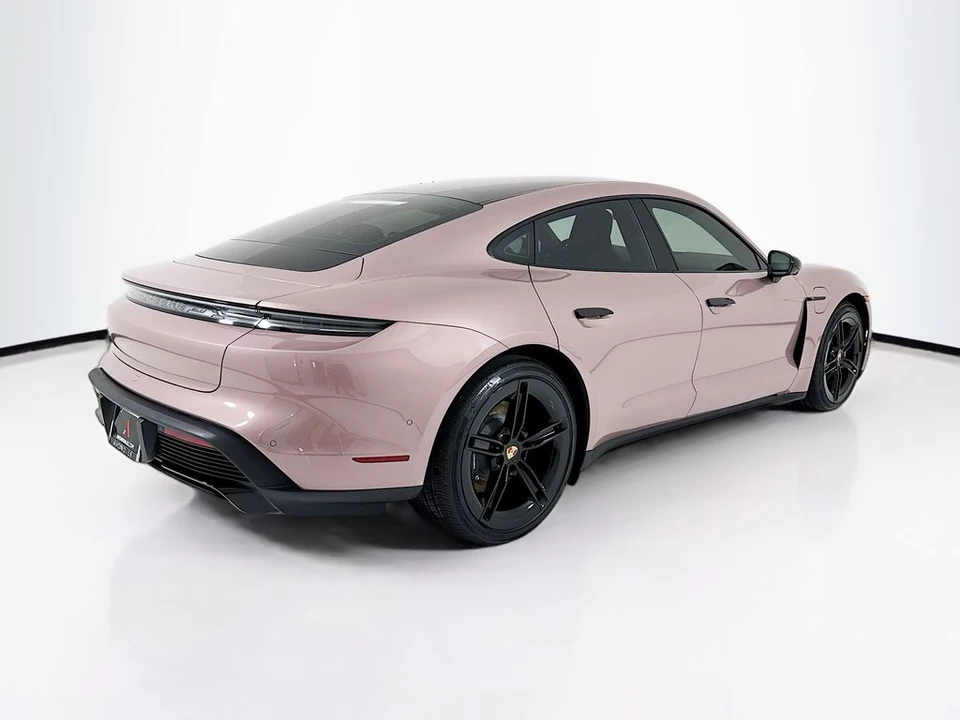 2026 Porsche Taycan - Image 9 of 31