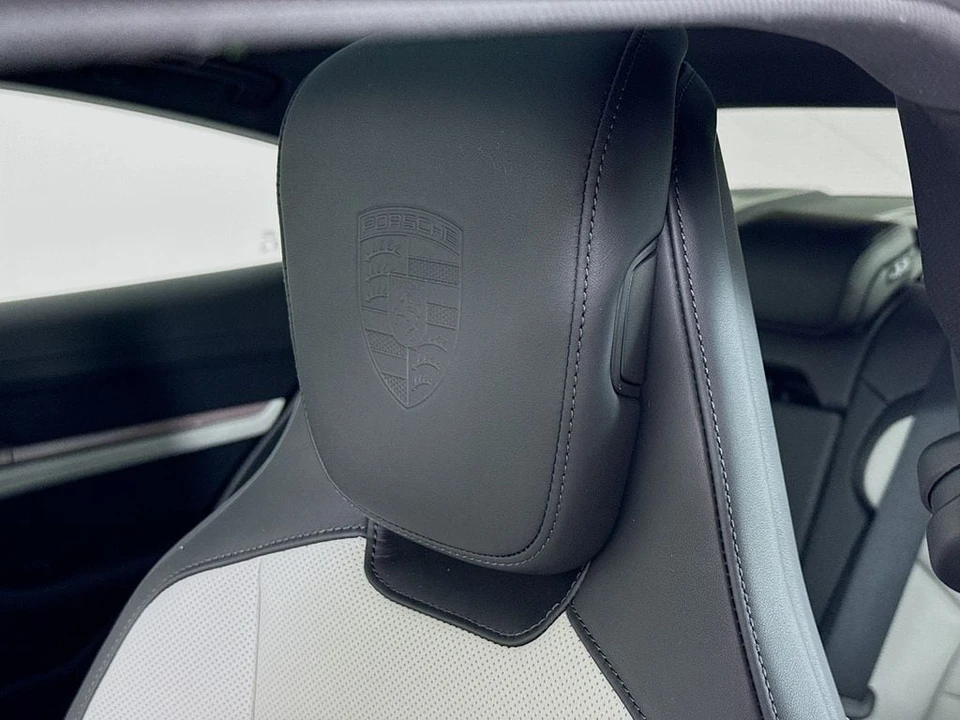 2026 Porsche Taycan - Image 15 of 31