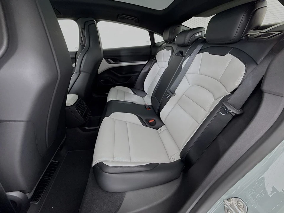 2026 Porsche Taycan - Image 24 of 31