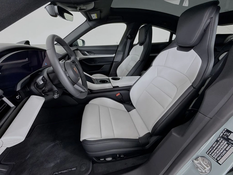 2026 Porsche Taycan - Image 5 of 31
