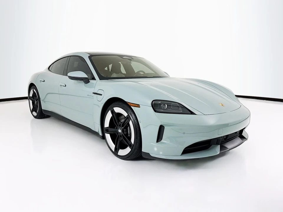 2026 Porsche Taycan - Image 7 of 31
