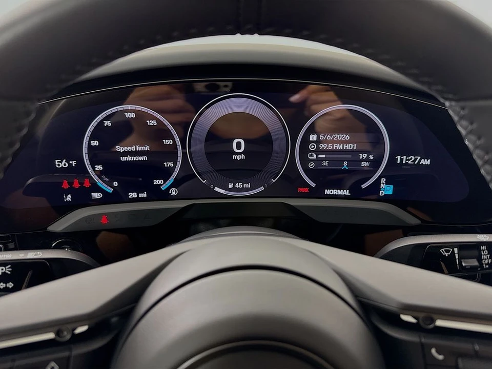 2026 Porsche Taycan - Image 16 of 31