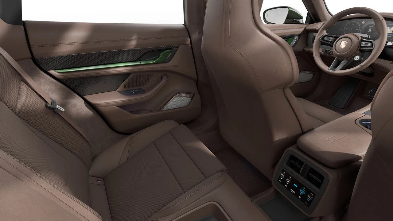 2026 Porsche Taycan Cross Turismo - Image 14 of 14