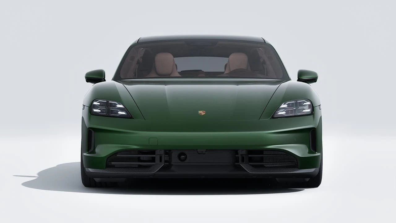 2026 Porsche Taycan Cross Turismo - Image 8 of 14