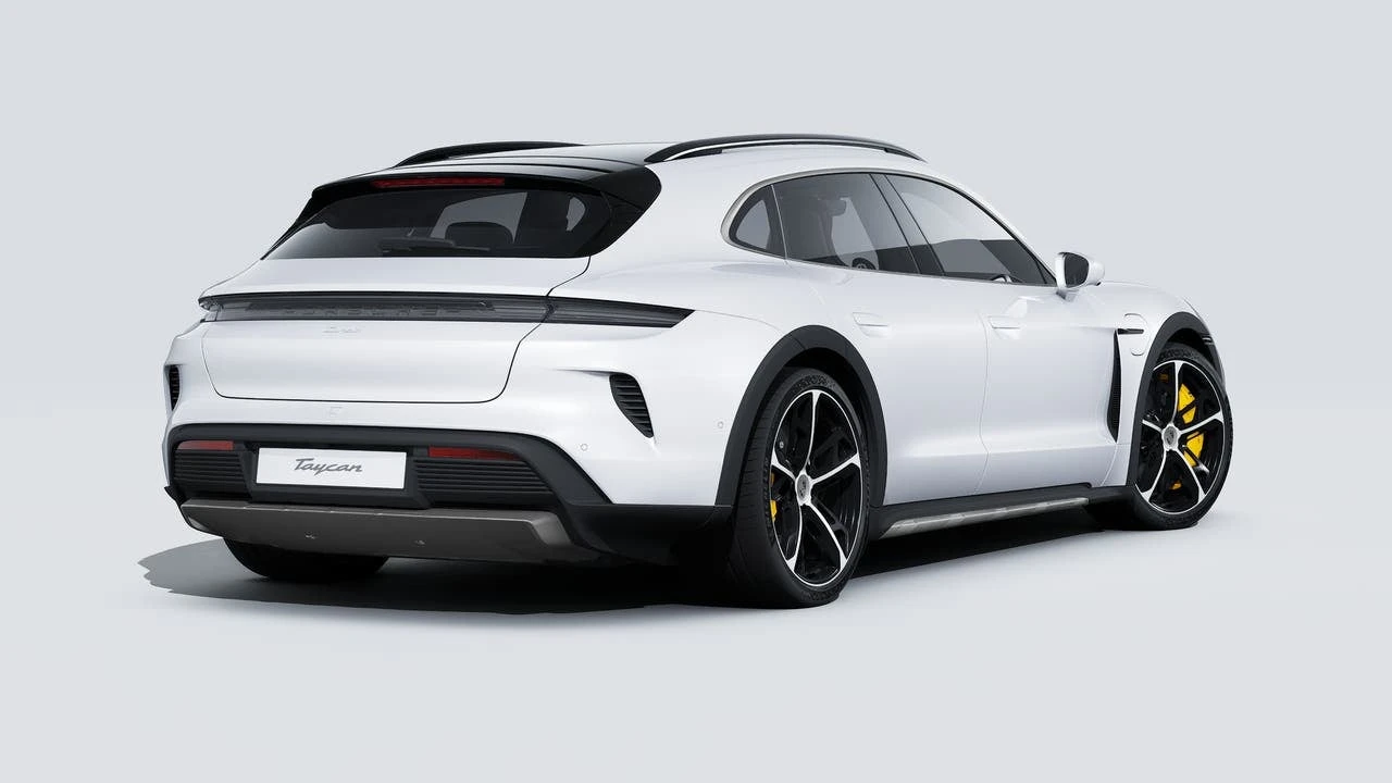 2026 Porsche Taycan Cross Turismo - Image 9 of 14
