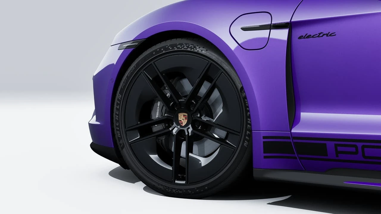2026 Porsche Taycan - Image 10 of 14