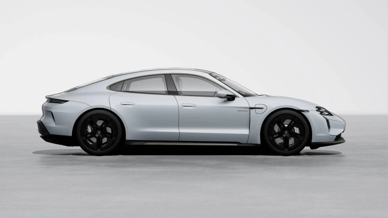 2026 Porsche Taycan Turbo - Image 6 of 10