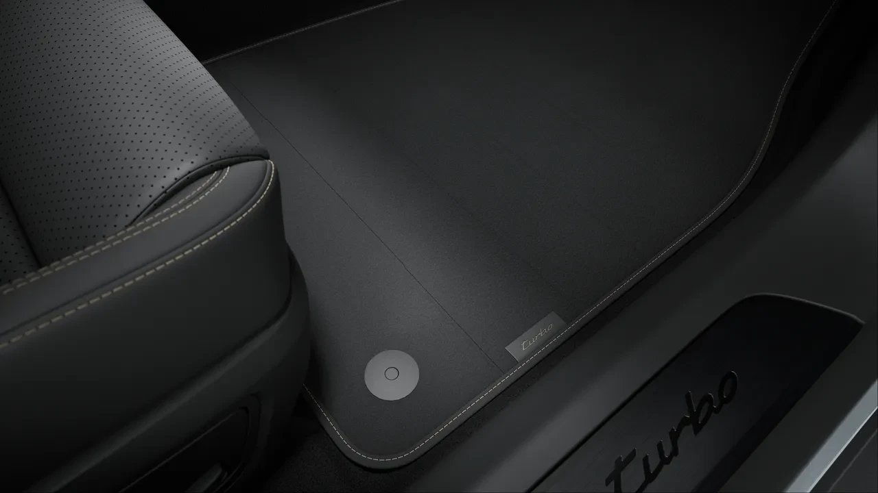 2026 Porsche Taycan Turbo - Image 12 of 18