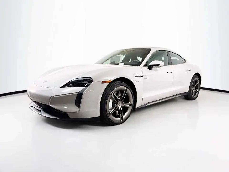 2026 Porsche Taycan Turbo - Image 16 of 18