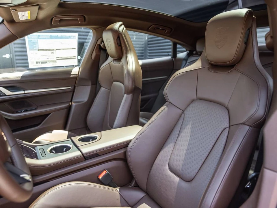 2026 Porsche Taycan - Image 5 of 5