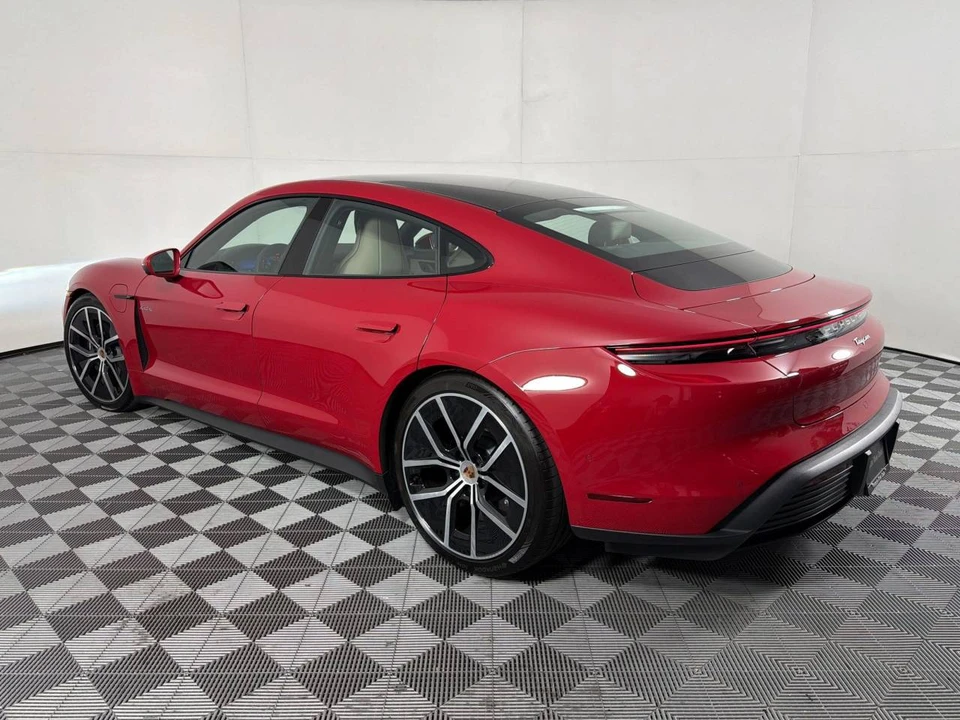 2026 Porsche Taycan - Image 3 of 4