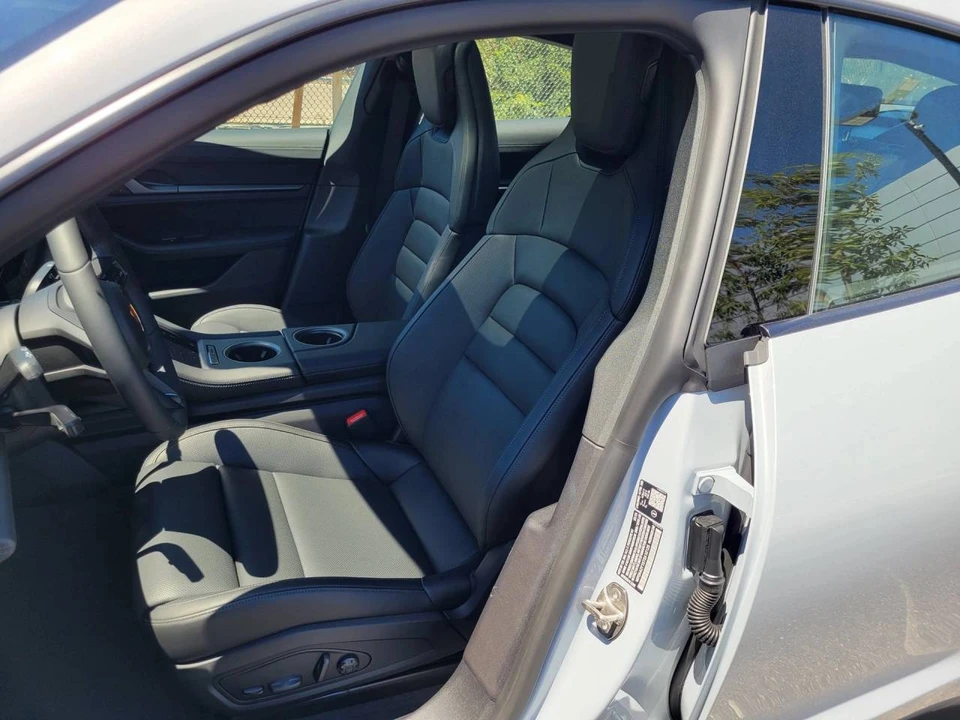 2026 Porsche Taycan - Image 5 of 5
