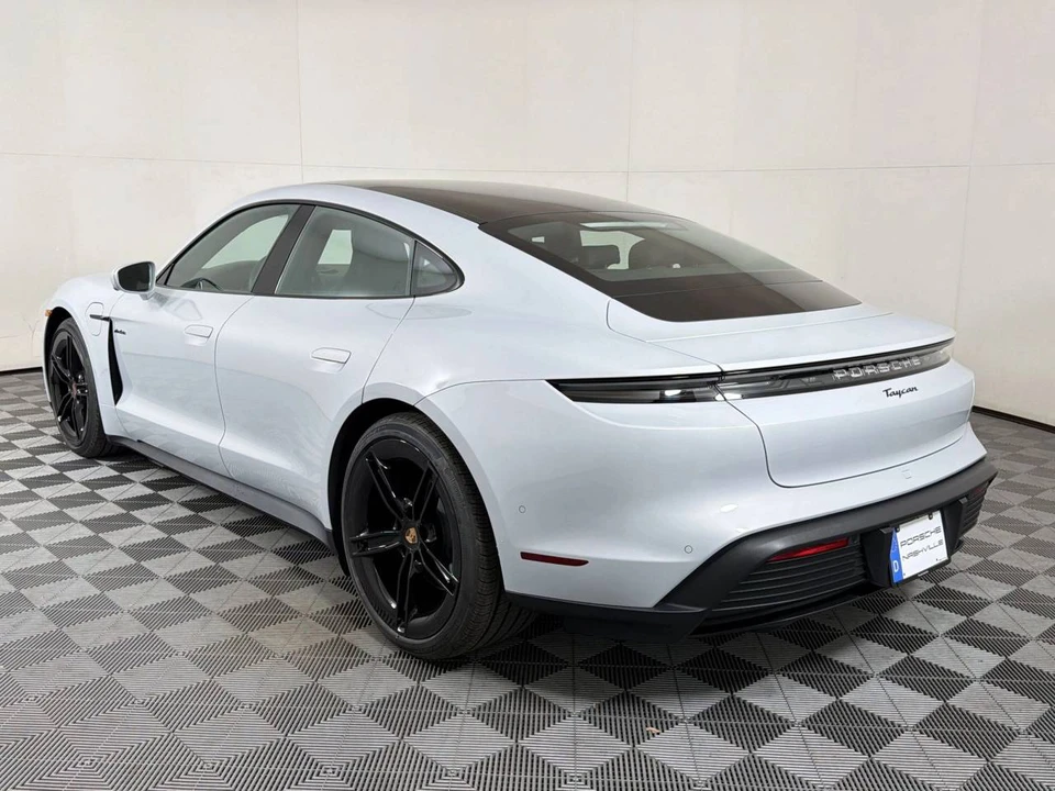 2026 Porsche Taycan - Image 3 of 5