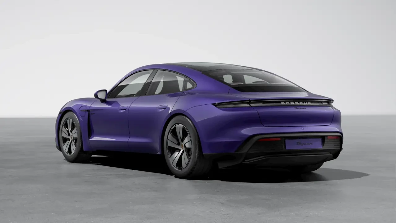 2026 Porsche Taycan - Image 24 of 31