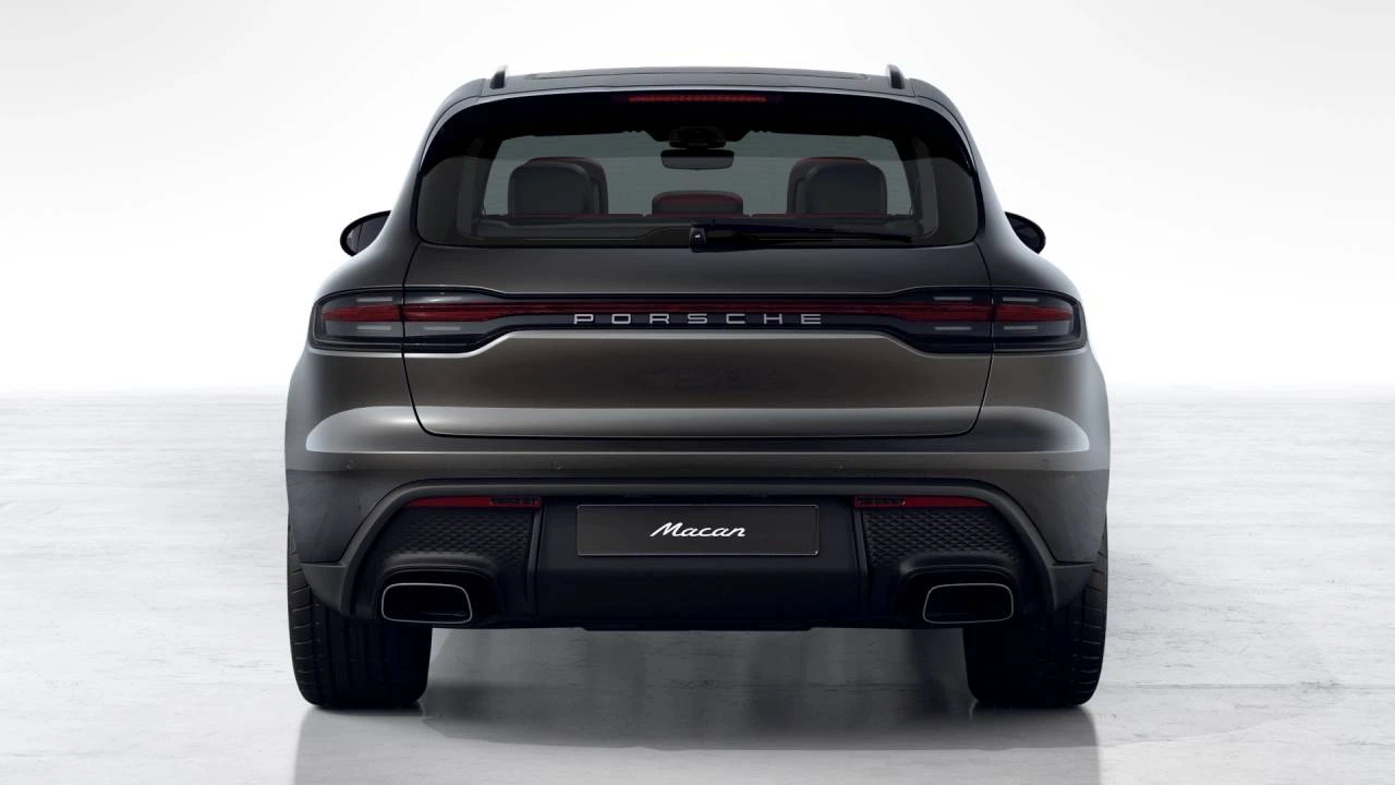 2026 Porsche Macan - Image 7 of 10